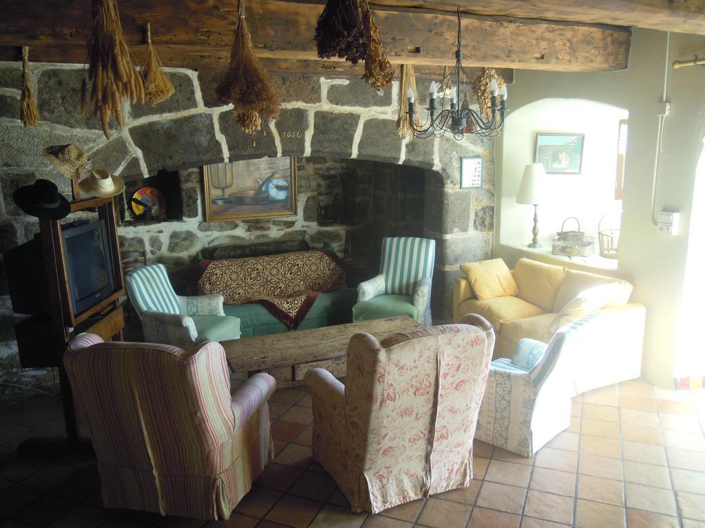 Gite Le Francillon Villa Les Estables Cameră foto